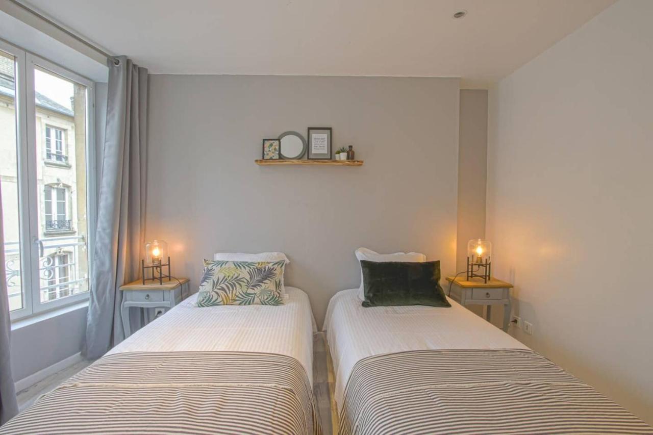 Appartement Grand - Centre Historique - Lumineux - - Proche Omaha *